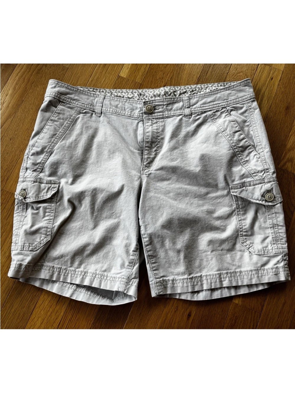 Eddie Bauer Ripstop Cargo Shorts Womens 12 Cotton Hiking Outdoor 7 Inch Inseam